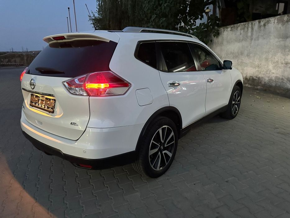 Nissa X trail /Tekna/Camera 360/Line Asist/Piele/Navi/Alb Perlat