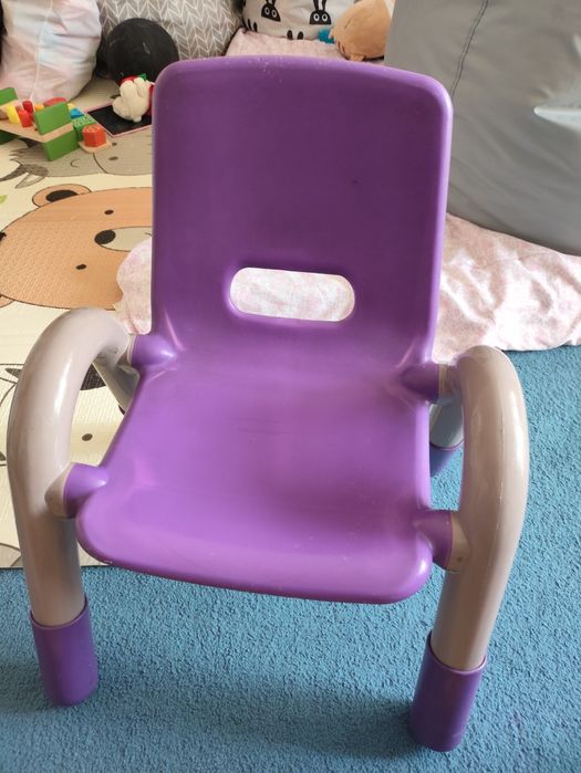Продам детский стул