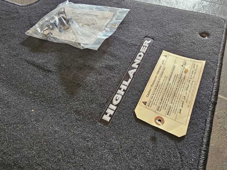 Полики Toyota highlander