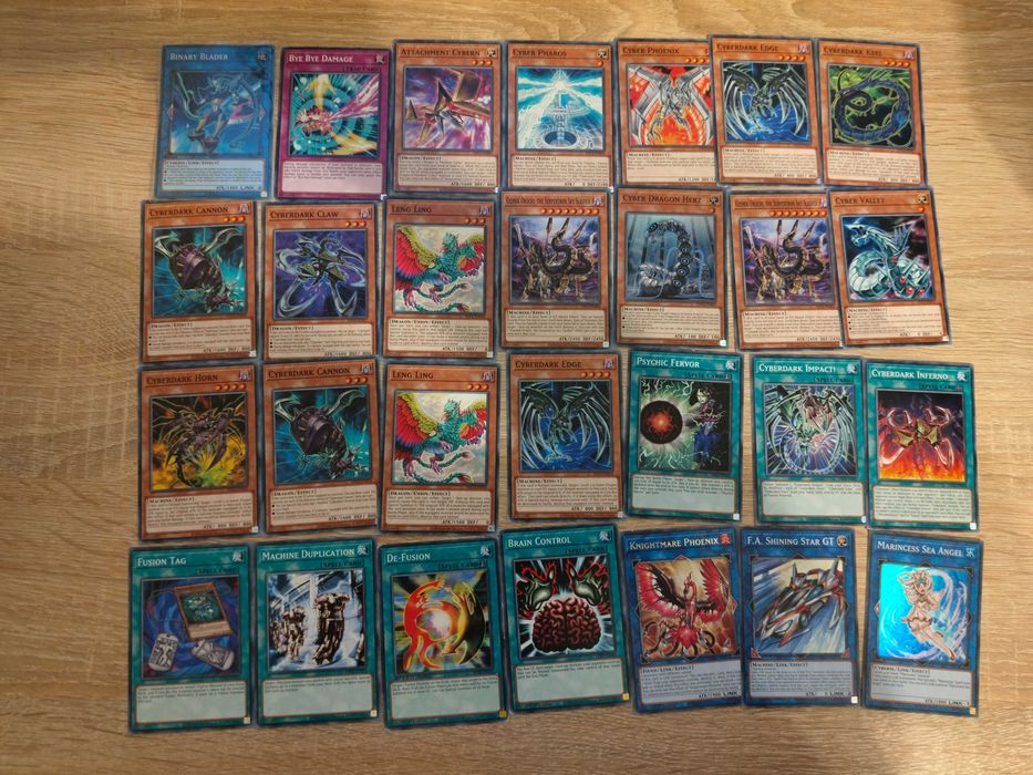 Yu gi oh карати (364 бр.)