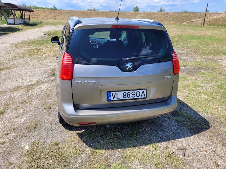 Peugeot 5008 1.6 benzina