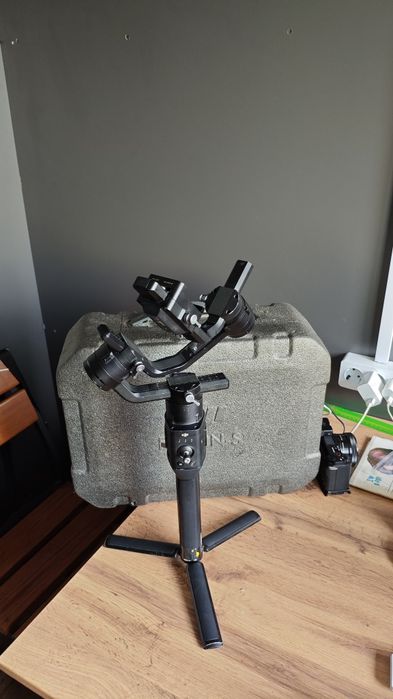 Стабилизатор DJI RONIN S