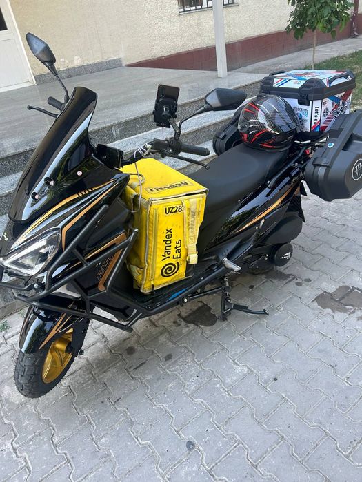 Tayger pro max benzaskuter