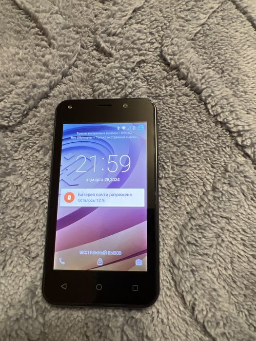 Продается телефон