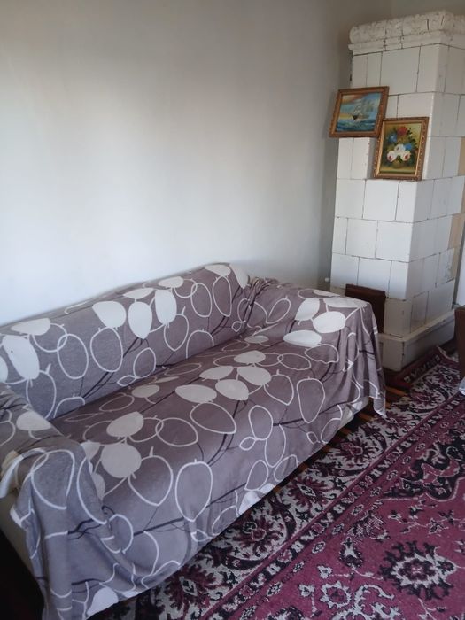 Casa de vanzare in com Caldararu AG