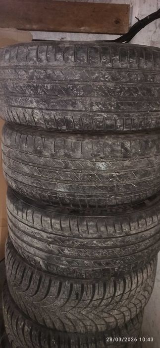 225/50/17 Laufenn на Hankook 4броя летни гуми