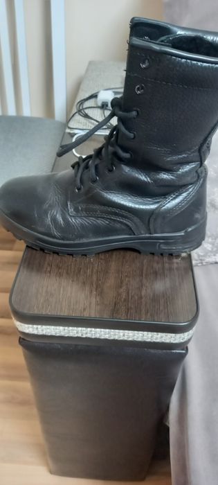 Продам солдатские сапоги и ушанку