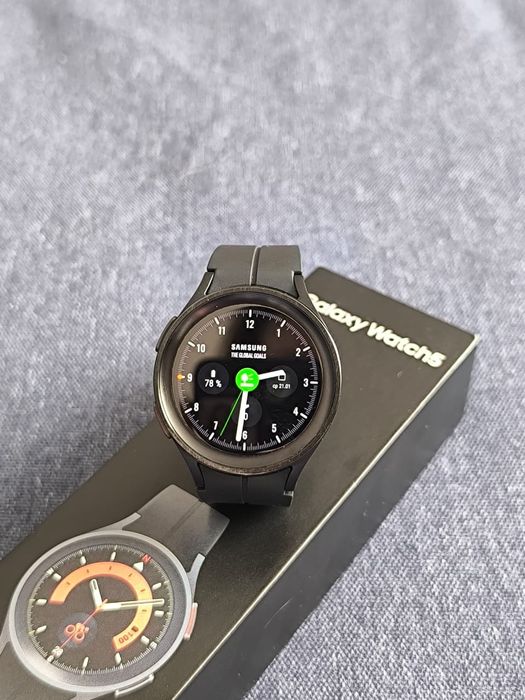 Самсунг Смарт- часы
