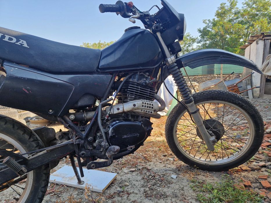 Honda XL500 R Type PD02 Enduro - 2 motociclete