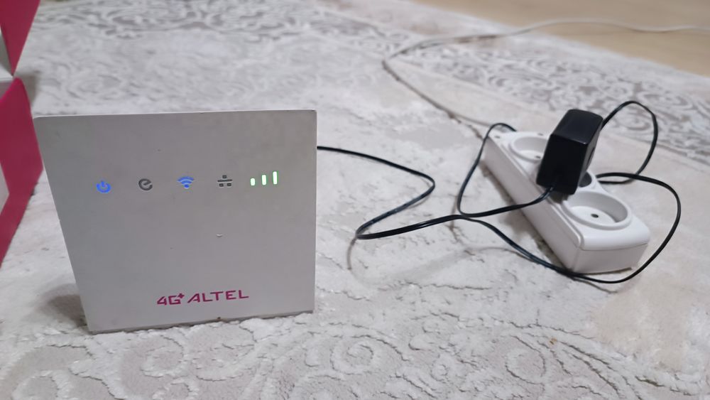 Продам роутер Altel 4g
