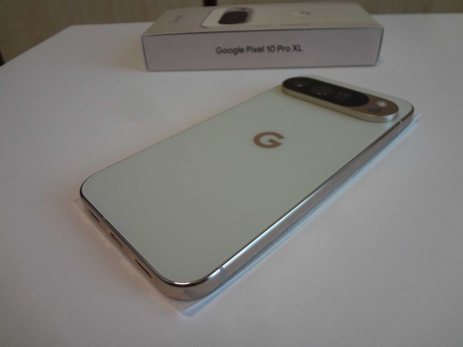 Google Pixel 10 Pro XL 256GB , JADE , EXACT CA NOU , Cutie , Baterie 100%