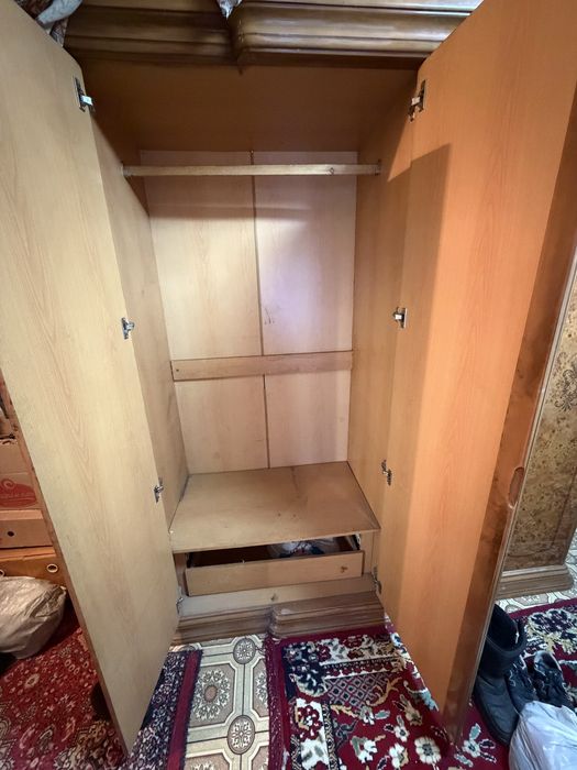 Шкаф в хорошем состояний