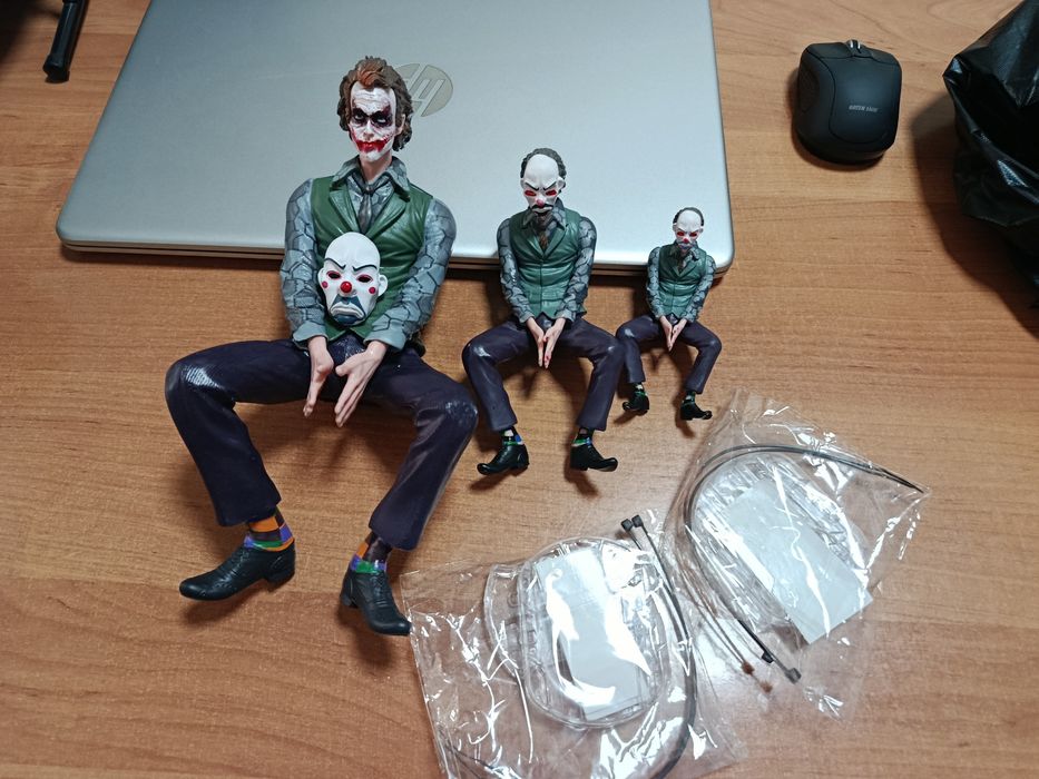 Продаю комплект Джокер