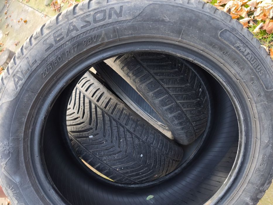 Всесезонни гуми 4бр  225/50/17