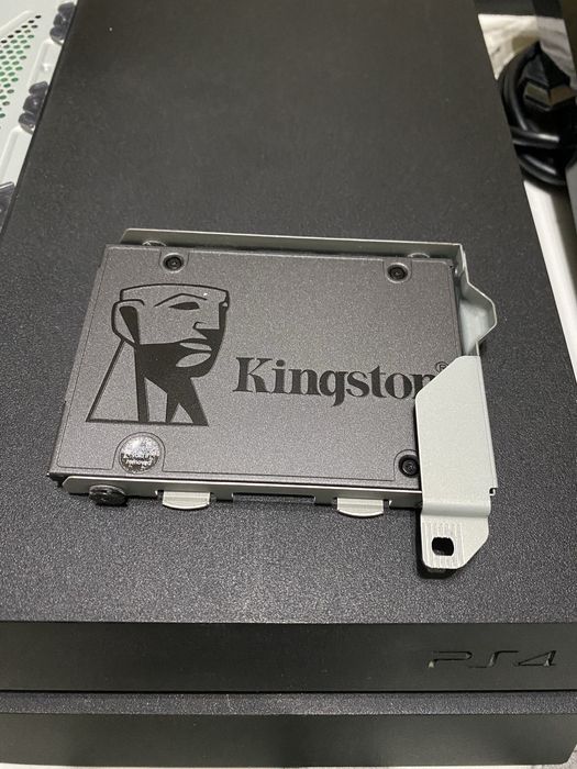 PlayStation 4, 500gb SSD