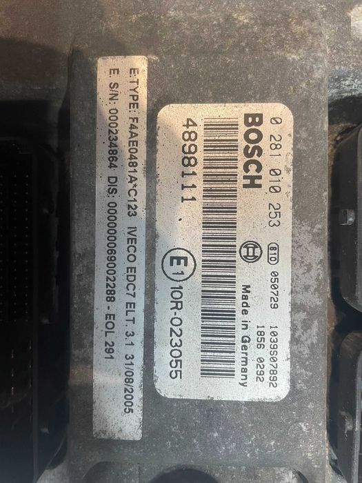 Calculator motor ECU Iveco Eurocargo Tector 0281010253 4898111 edc7