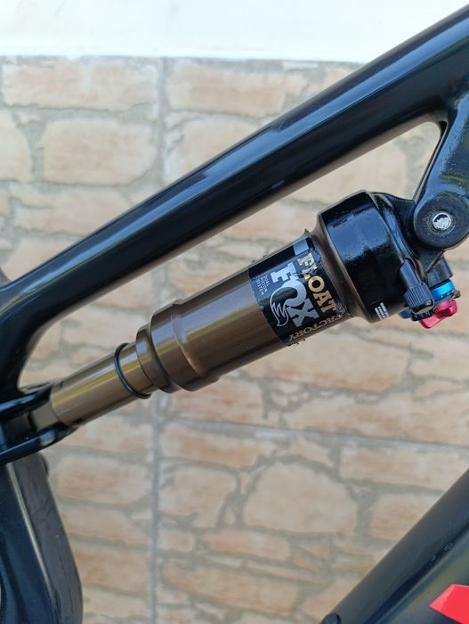 Карбонов велосипед Canyon Neuron SLX 29"