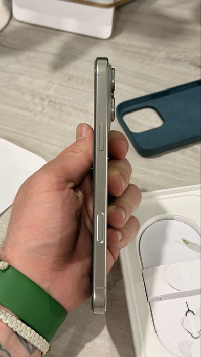 Iphone 16 pro max,256gb