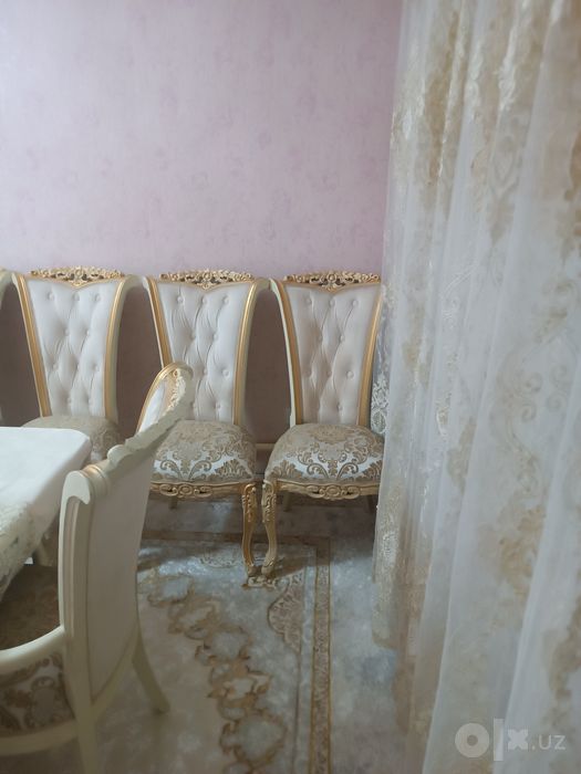 Холати зурр срочна сотилади