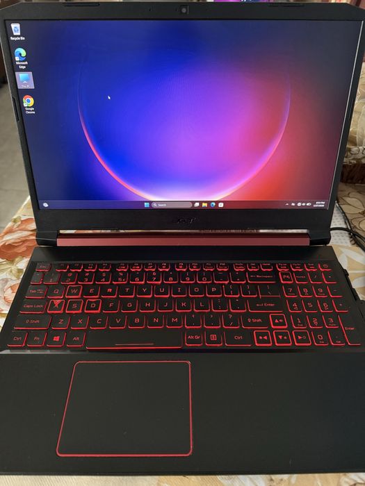 Laptop Gaming Acer Nitro Intel i7-9750H Gtx 1660Ti, 32Gb Ram