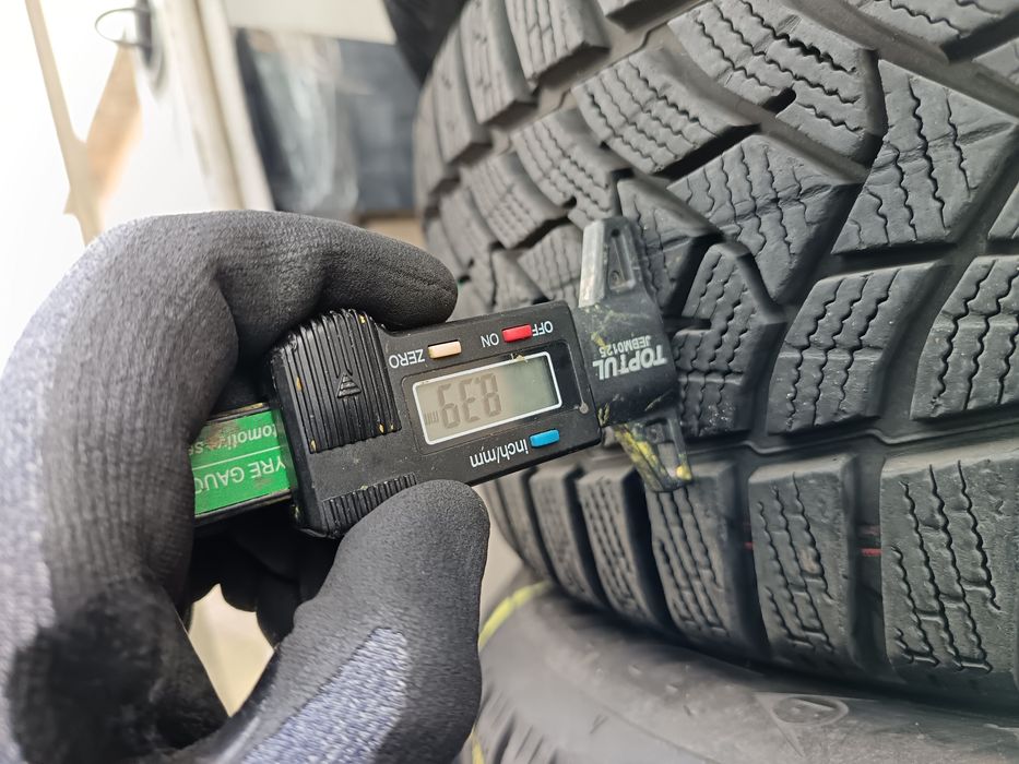 Anvelope MS iarna 215 55 17 Dunlop 2018 8mm