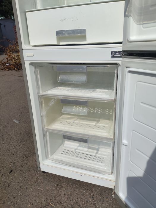 Холодильник LG NoFrost