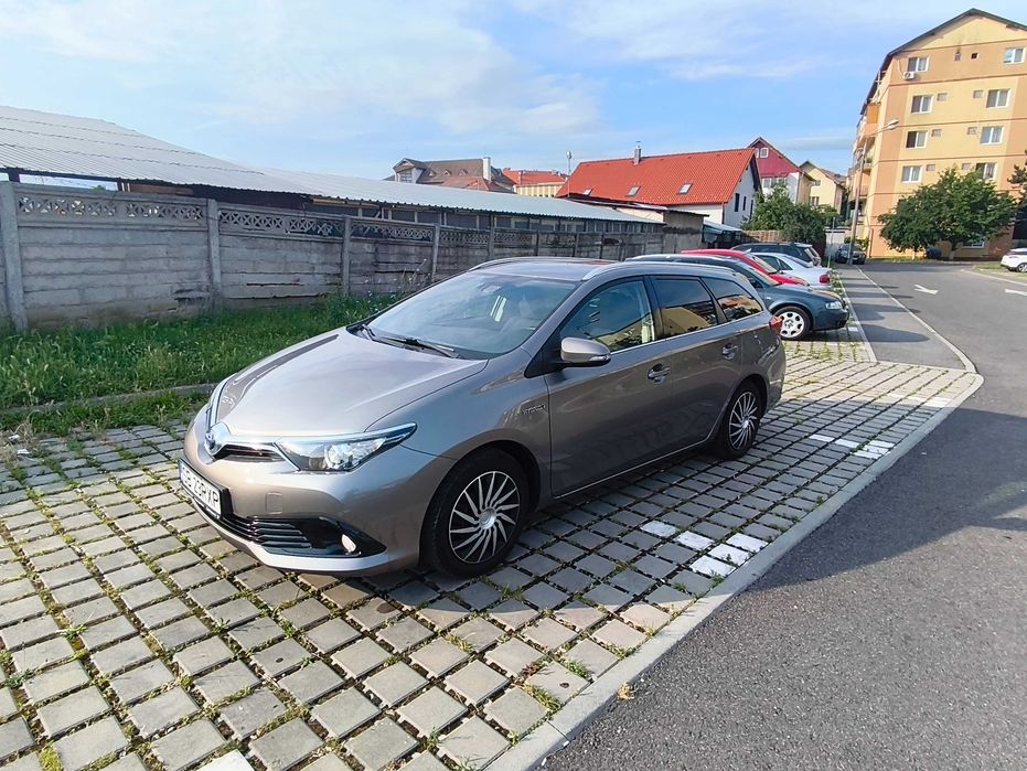 TOYOTA Auris 2015 — imagine 2