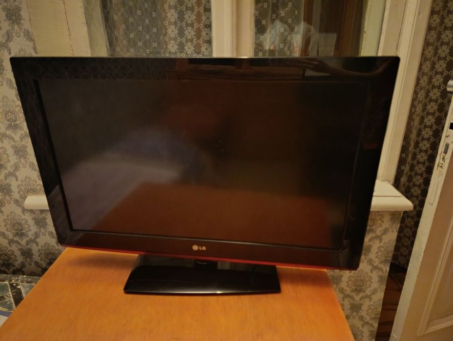 Срочно! Скидка!Продам плазму телевизор LG,Корея