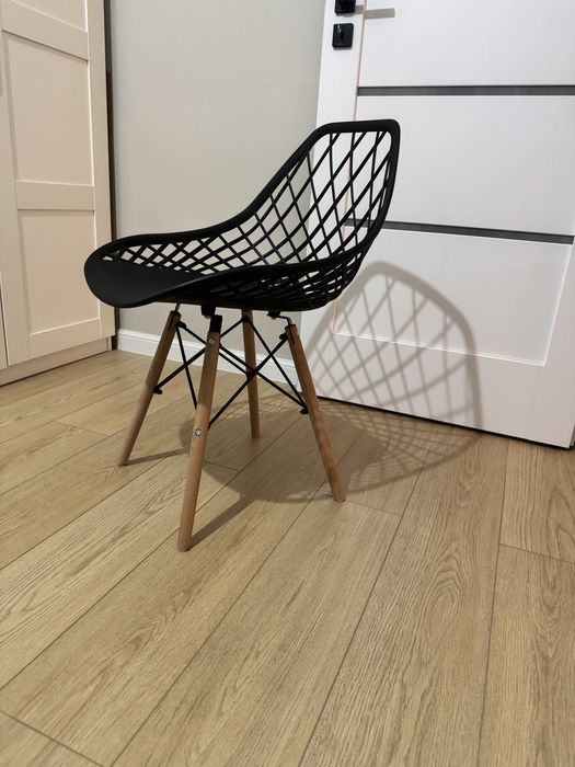 Vand 3 scaune Mobexpert