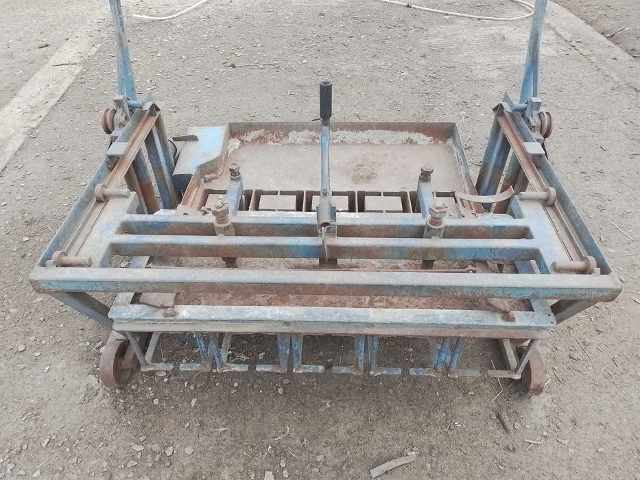 Matrita boltari profesionala,5 buc,manevrabilitate usoara,nu rsp msj