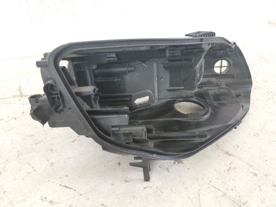 Корпус За Фар Десен Led Ауди А5 2 [ - ] В Добро Състояние Audi A5 2 [