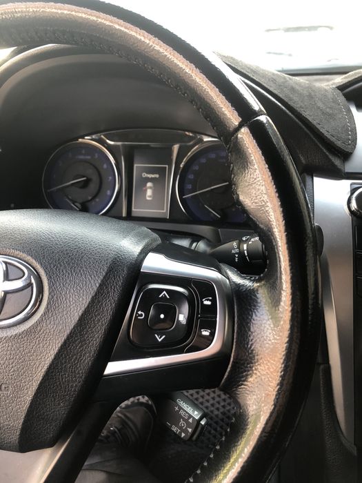 Продается машина Тойота камри 55