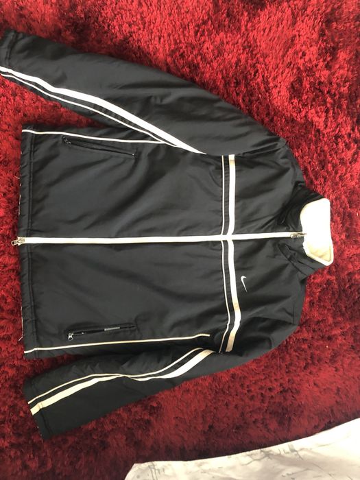 Geaca nike unisex cu 2 fete