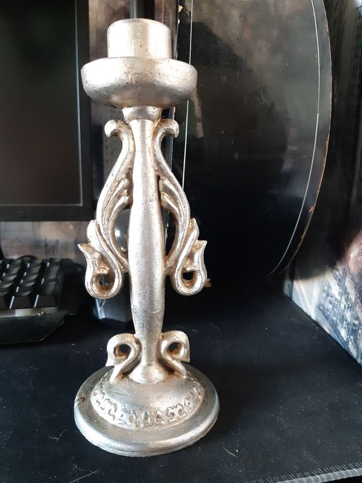 Подставка для свечки.