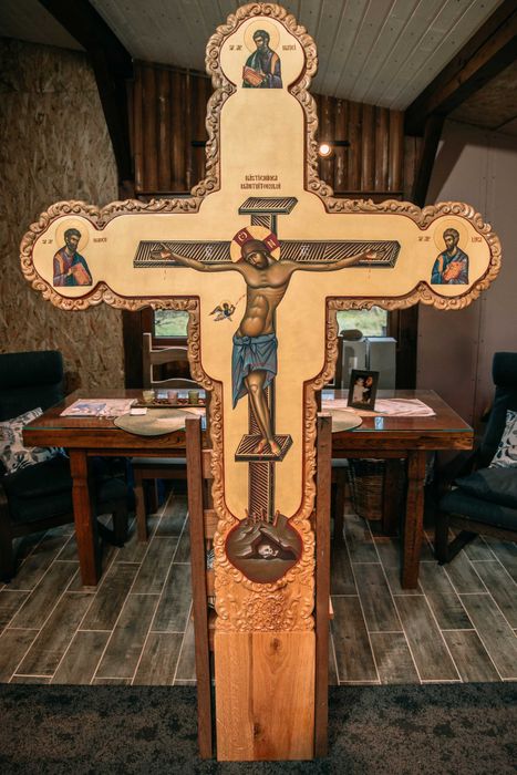 Icoane ortodoxe pictate pe lemn