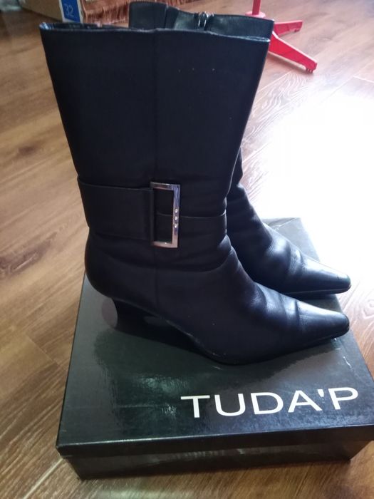 Зимние очень тёплые сапоги. Италия 38 размер