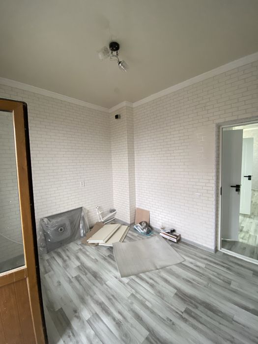 2 xonali uy tayyor remonti bilan xech kim turmagan.