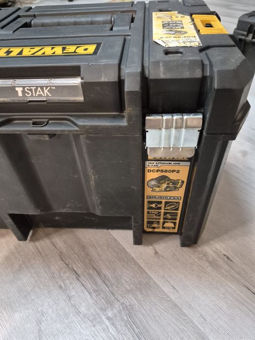 Mașină de rindeluit DeWalt