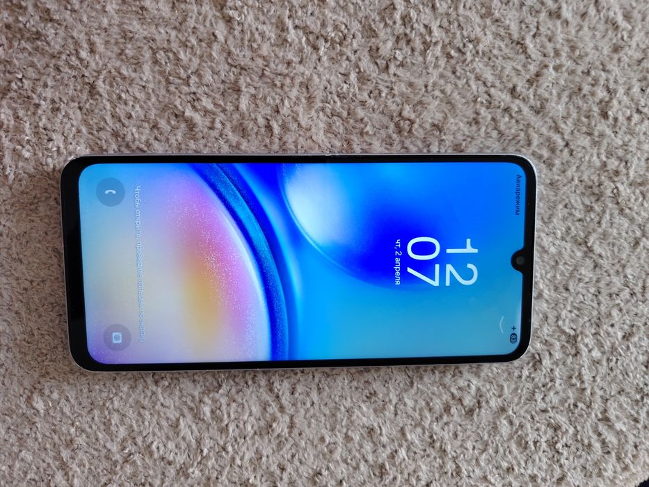 продаётся телефон