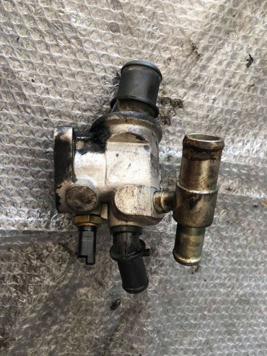 termostat lichid racire 1.9 d 223a6000 fiat strada doblo 223 dupa 2001