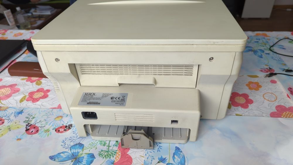 Xerox WorkCentre 3119 – defect estetic/funcțional, balamale capac rupt