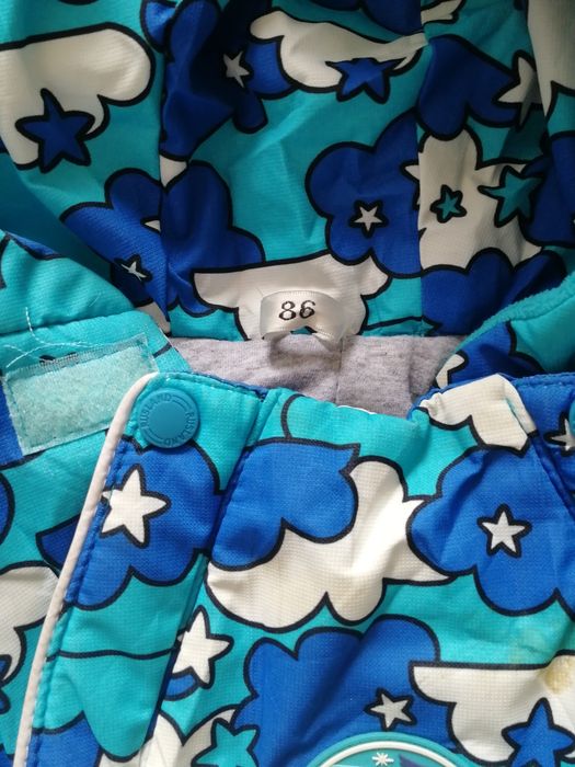 Продам детскую верхнюю одежду