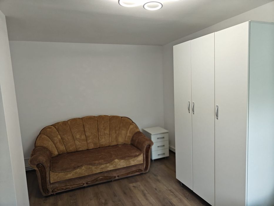 VÂND garsoniera în Petroșani, zona Hermes