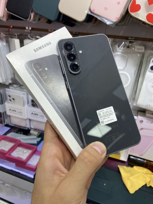 Samsung A56 5G 8/256 ideal