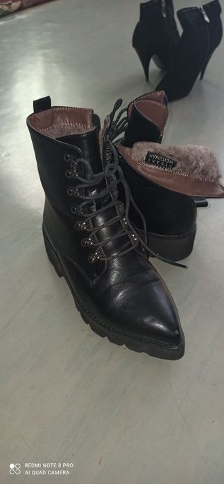Сапоги женские новые