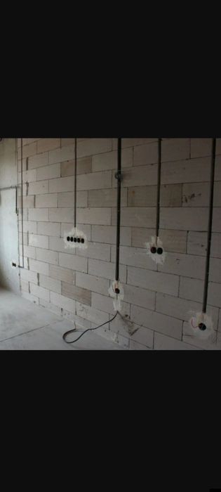 Электромонтаж любой сложности.