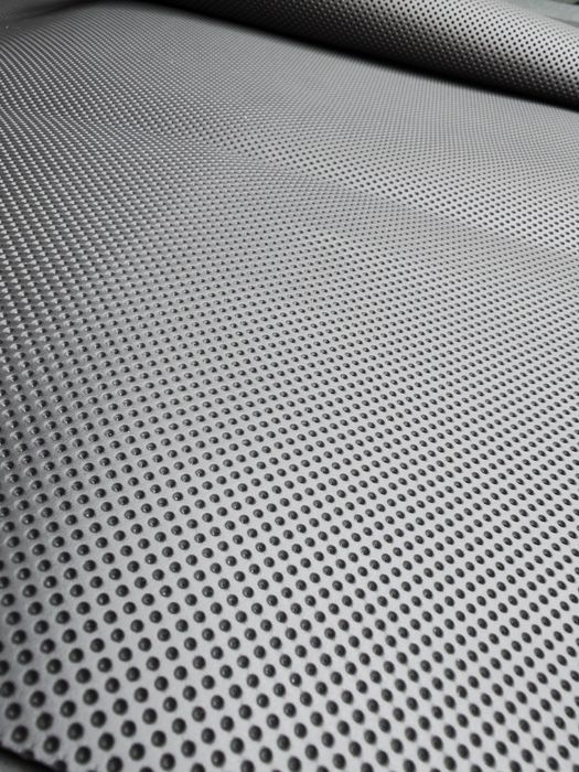 Piele Volane semi-perforată și fină