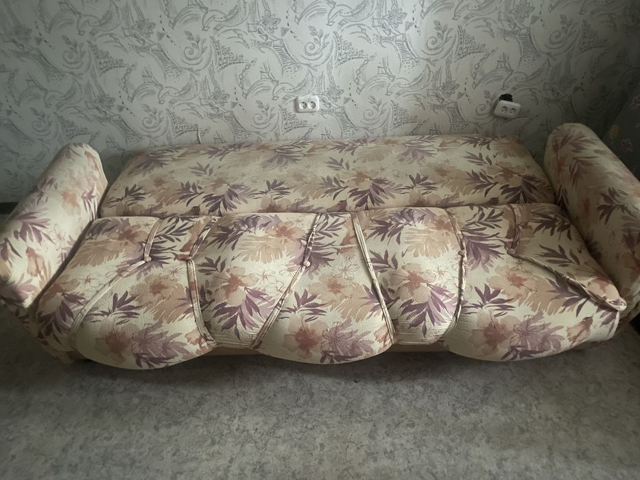 Диван, самовывоз