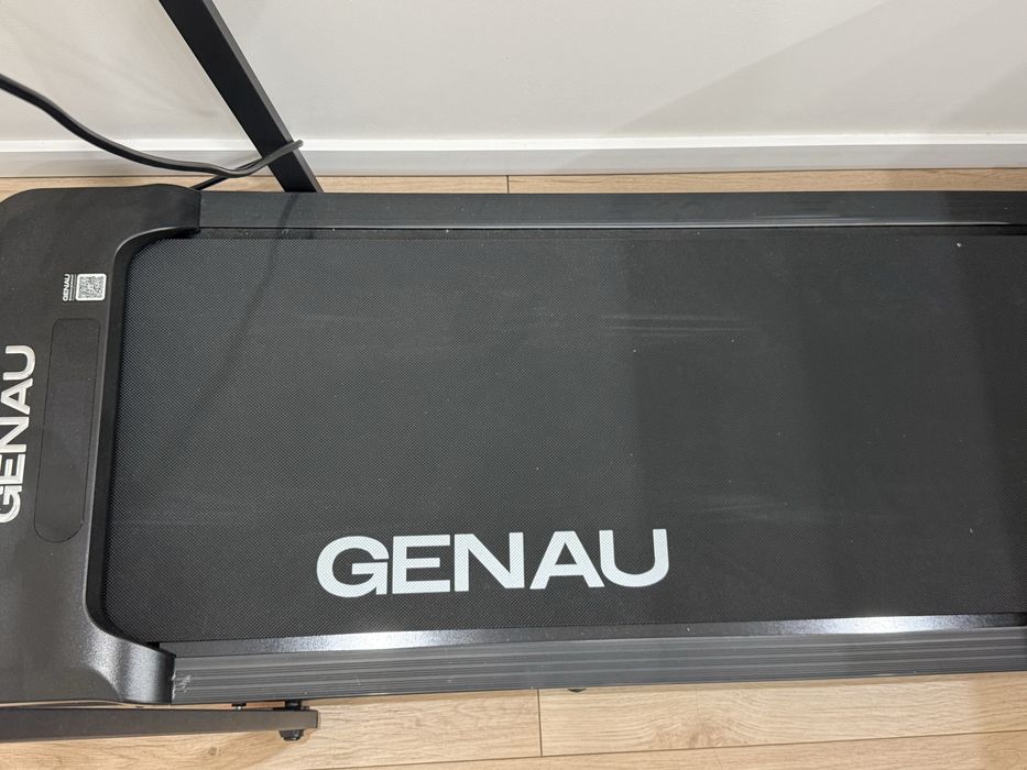 Беговая дорожка genau в хорошем состоянии