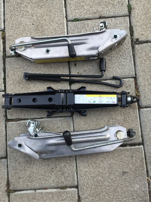 Cric  diferite autoturisme